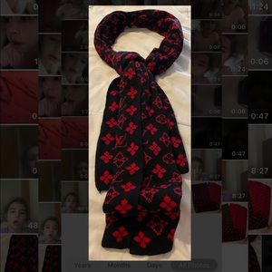 Black and Red Reversible Scarf